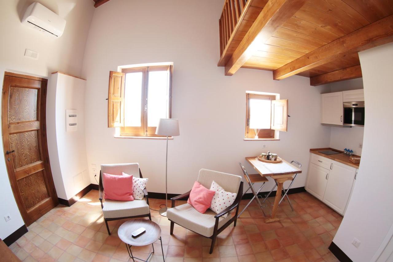 La Casa Del Mandarino Di Borgo Carbone Villa Локри Екстериор снимка